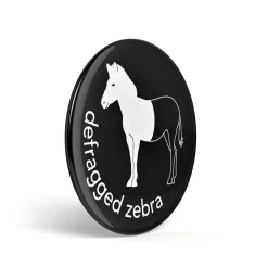 getDigital Accessoires^Geek Button Defragged Zebra