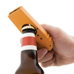 Gift Republic Küche|Draußen^Kronkorken-Schleuder Flaschenöffner